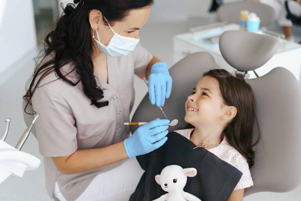 Best Emergency Dentist for Knocked-Out Tooth in Grosse Pointe Woods, MI